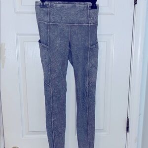 Lululemon leggings.
